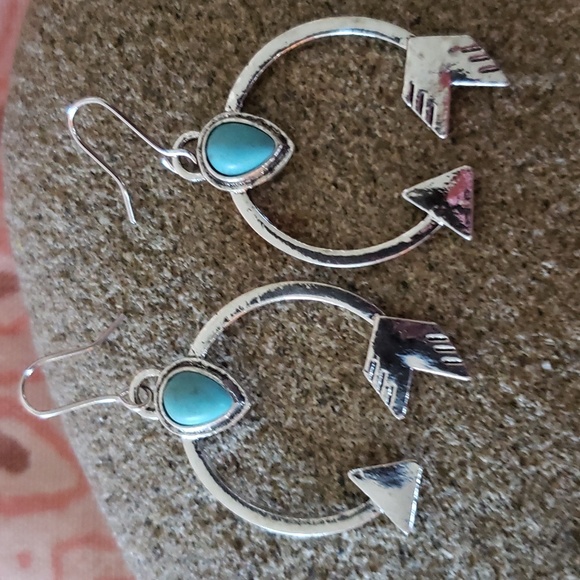 Arrow Earrings Turquoise Tribal Western Boho - Picture 9 of 9